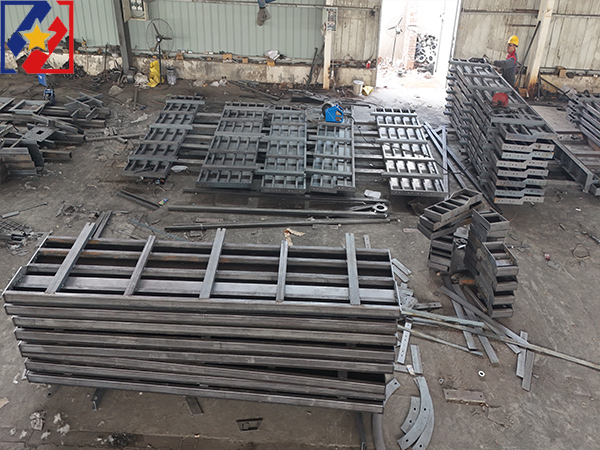 公路防撞墙模具